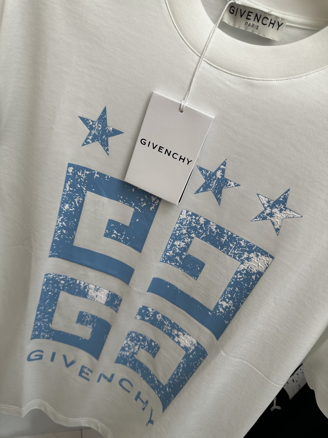 e16ac00730d6dbec3c7503c933469d8d_1744785944_4692.jpg