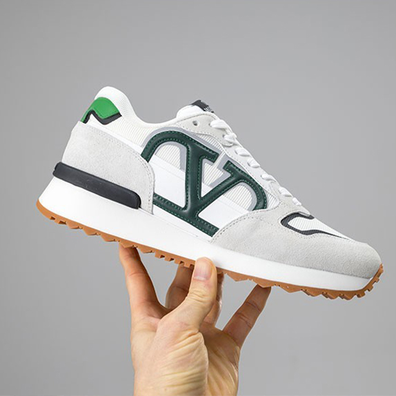 발렌티노 [VALENTINO] 수입프리미엄급 Vlogo 페이스 로우탑 스니커즈
