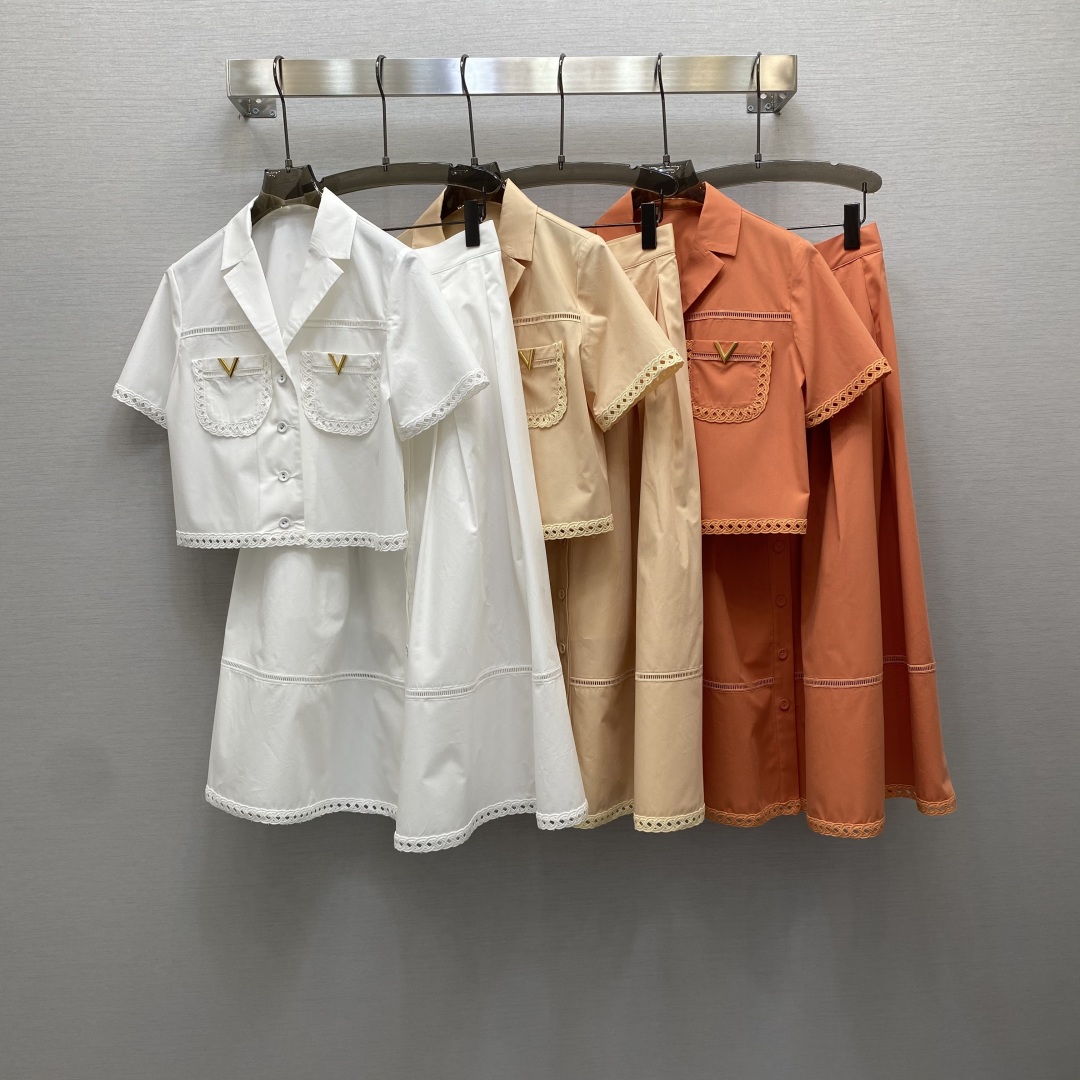 발렌티노 헤비듀티 포지셔닝 홀로우 자수 셔츠,롱 스커트 세트