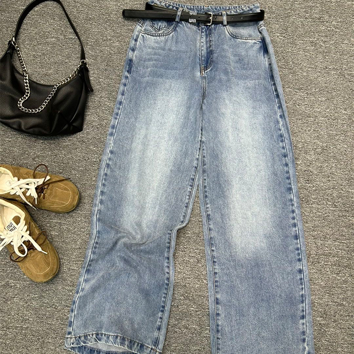 미우미우 워시드 데님