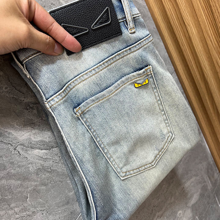 펜디 청바지