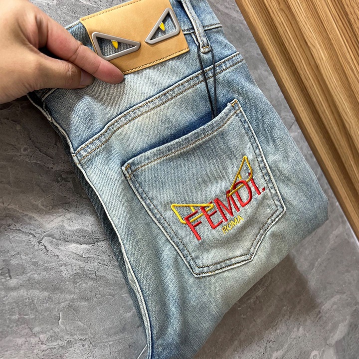 펜디 청바지
